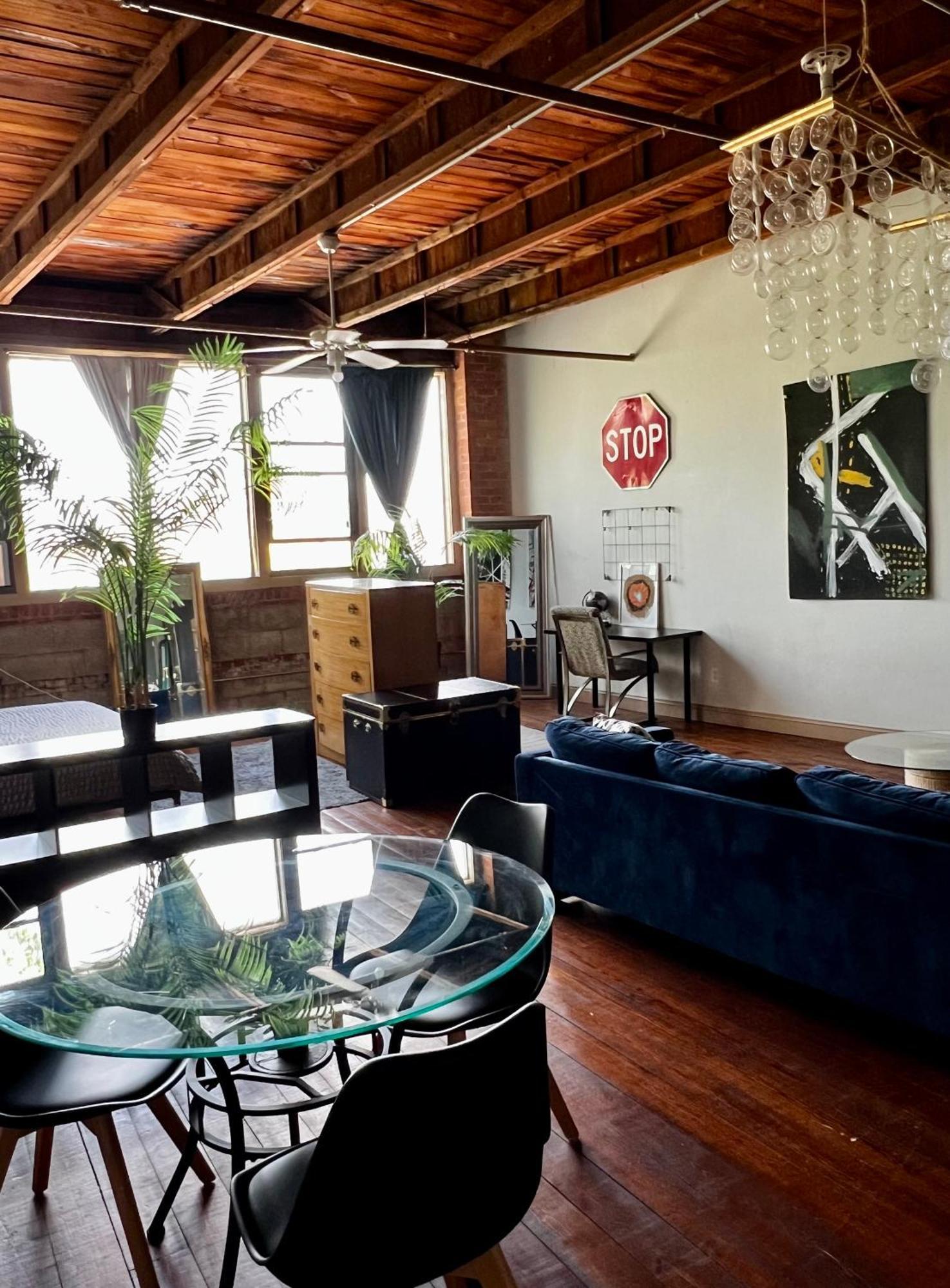 420 Friendly Skyline View Downtown Loft Free Parking Appartement Detroit Buitenkant foto